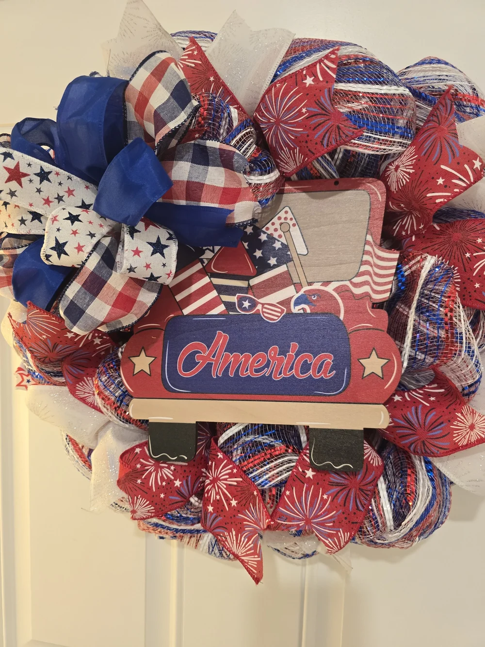 Patriotic America Holiday Wreath with Red, White & Blue Bow Red TRUCK